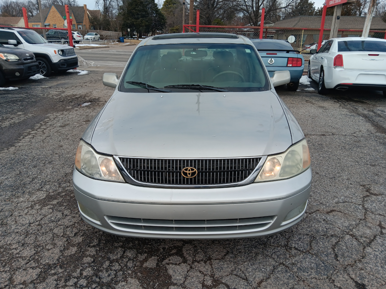 Toyota Avalon XL 2002