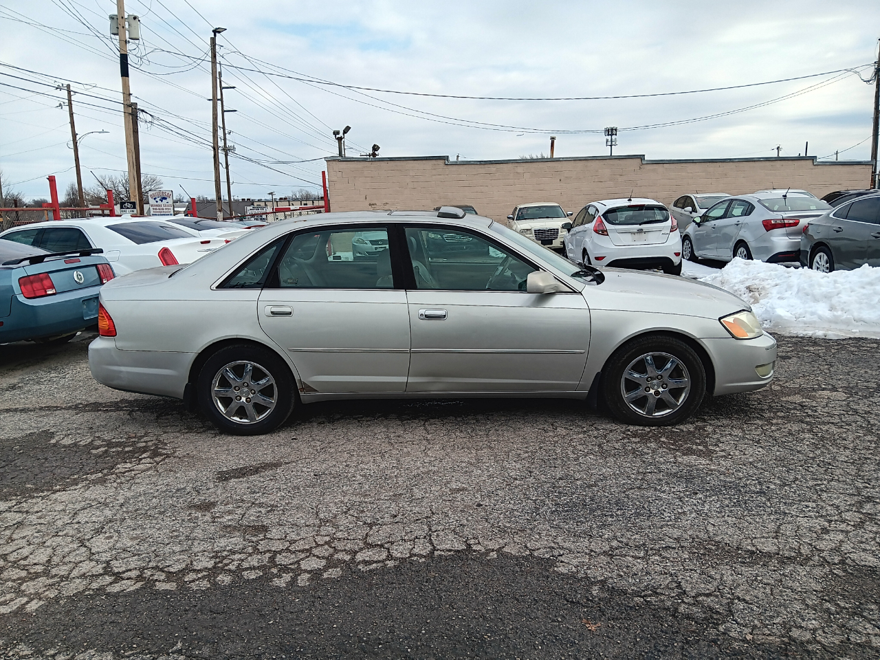 Toyota Avalon XL 2002