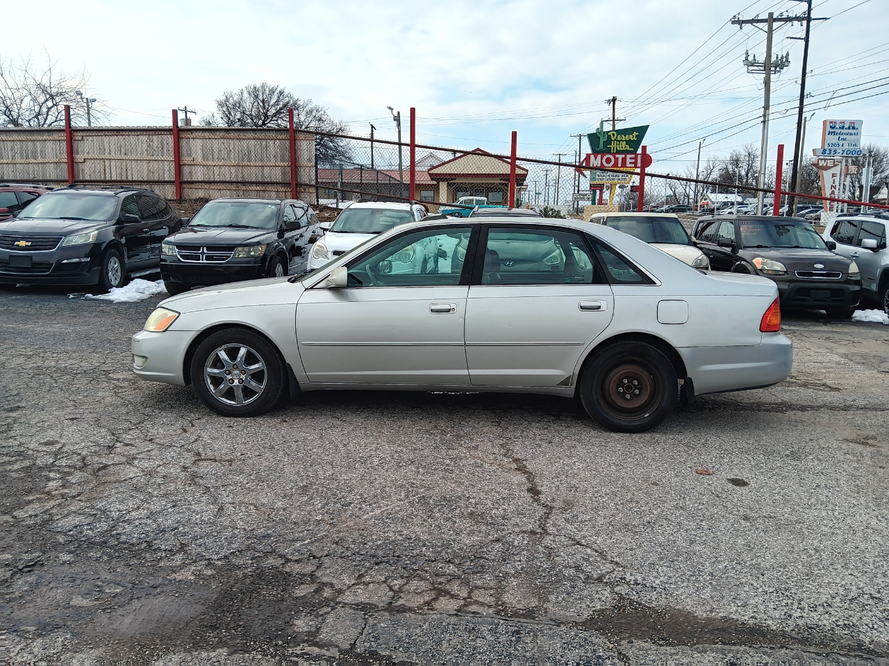 Toyota Avalon XL 2002
