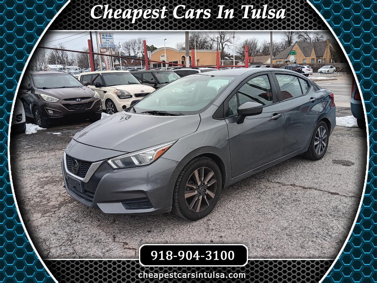 Nissan Versa  2021