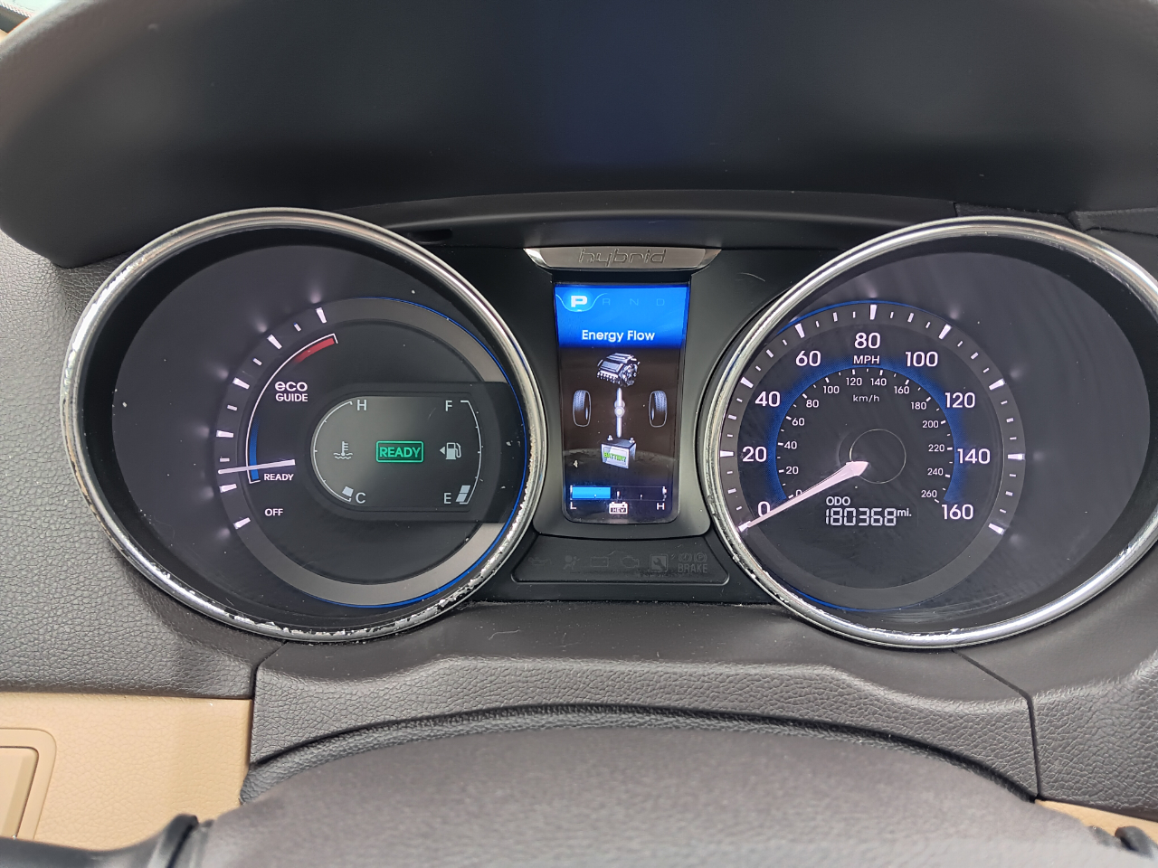 Hyundai Sonata Hybrid Base 2012