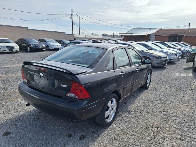 Ford Focus  2003