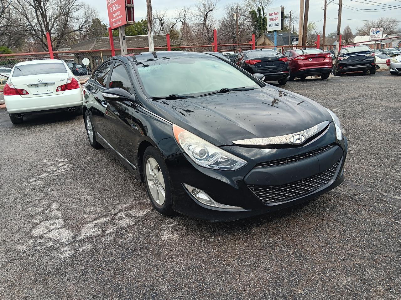 Hyundai Sonata Hybrid  2011