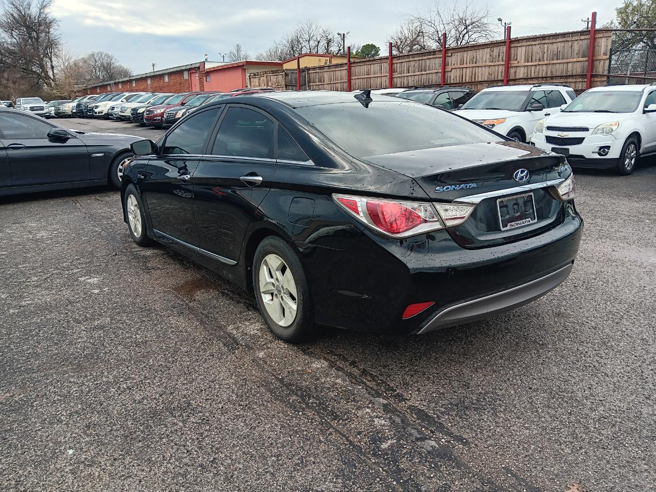 Hyundai Sonata Hybrid  2011