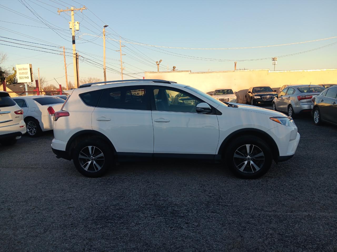 Toyota RAV4 XLE 2016