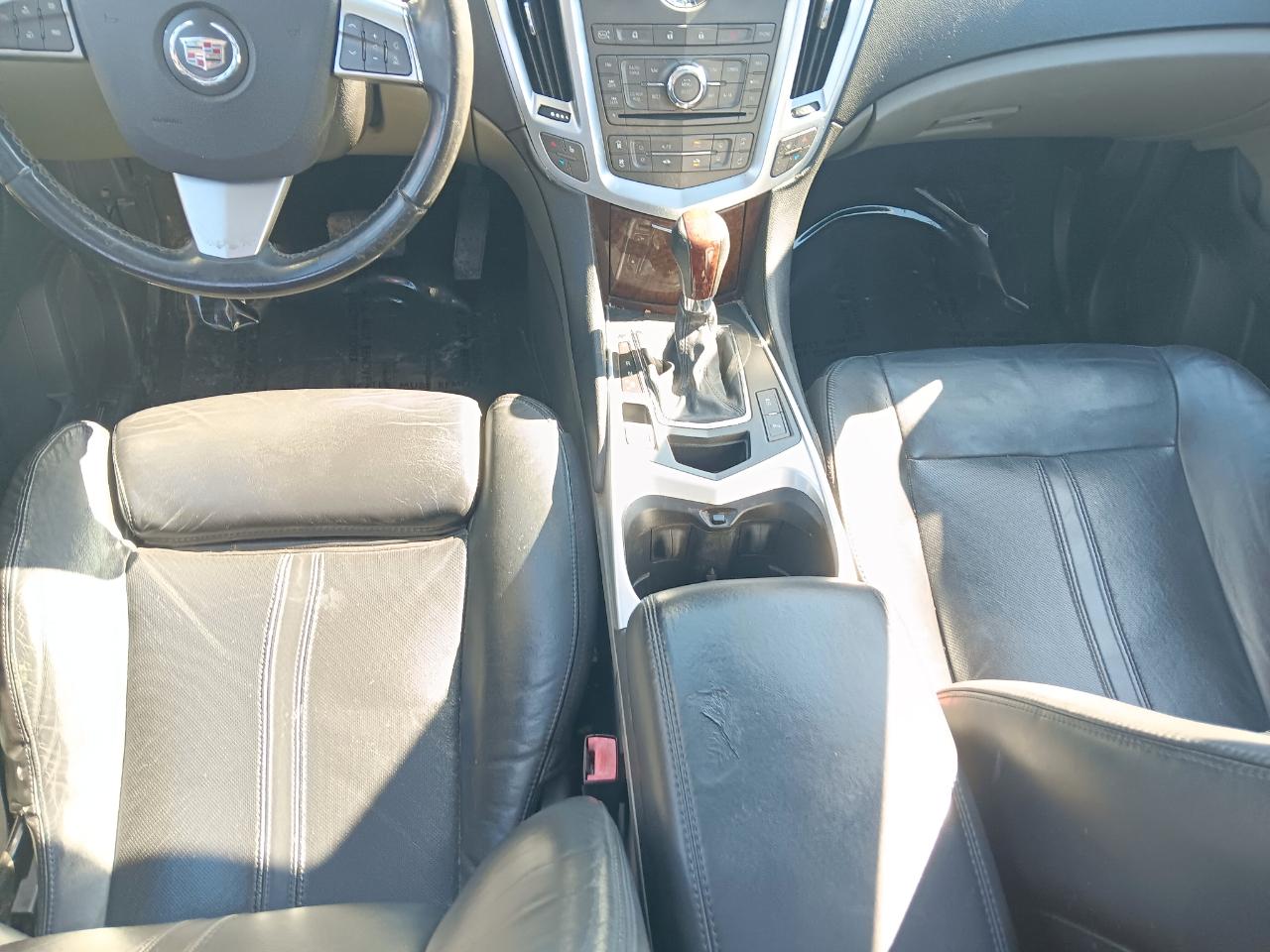 Cadillac SRX Luxury Collection 2010