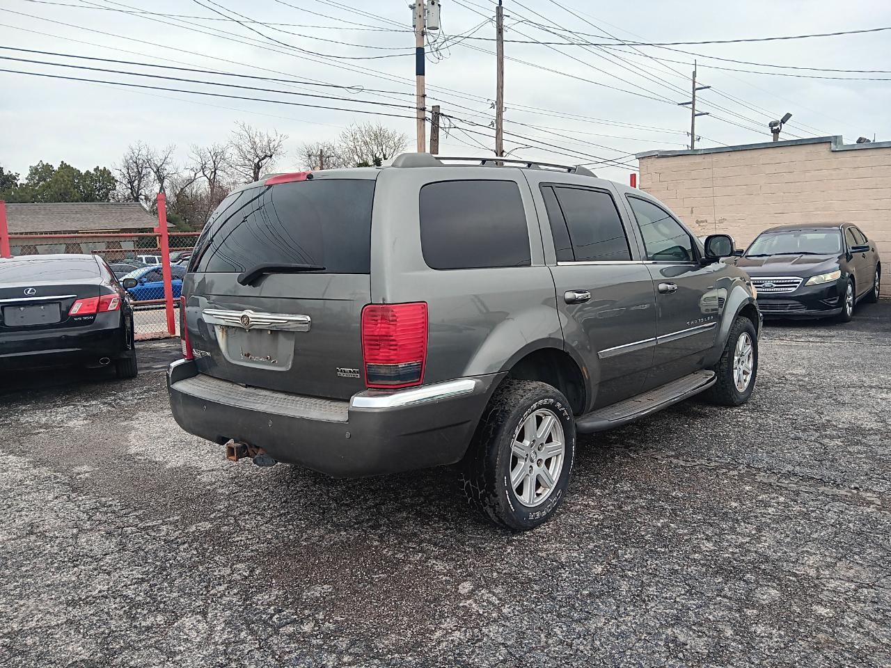 Chrysler Aspen  2007