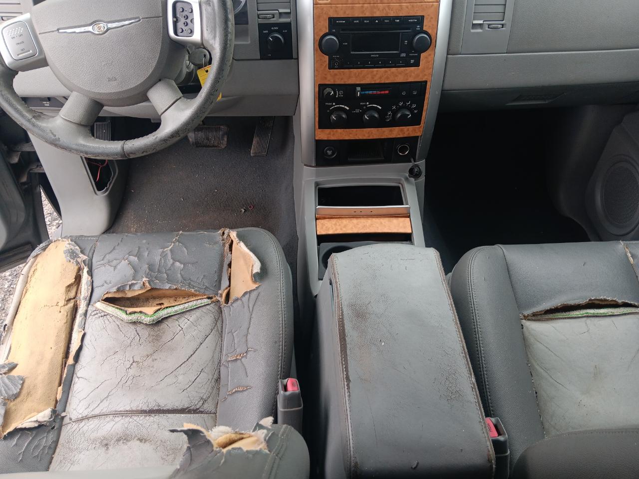 Chrysler Aspen  2007