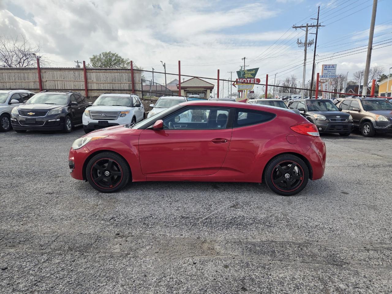 Hyundai Veloster  2014