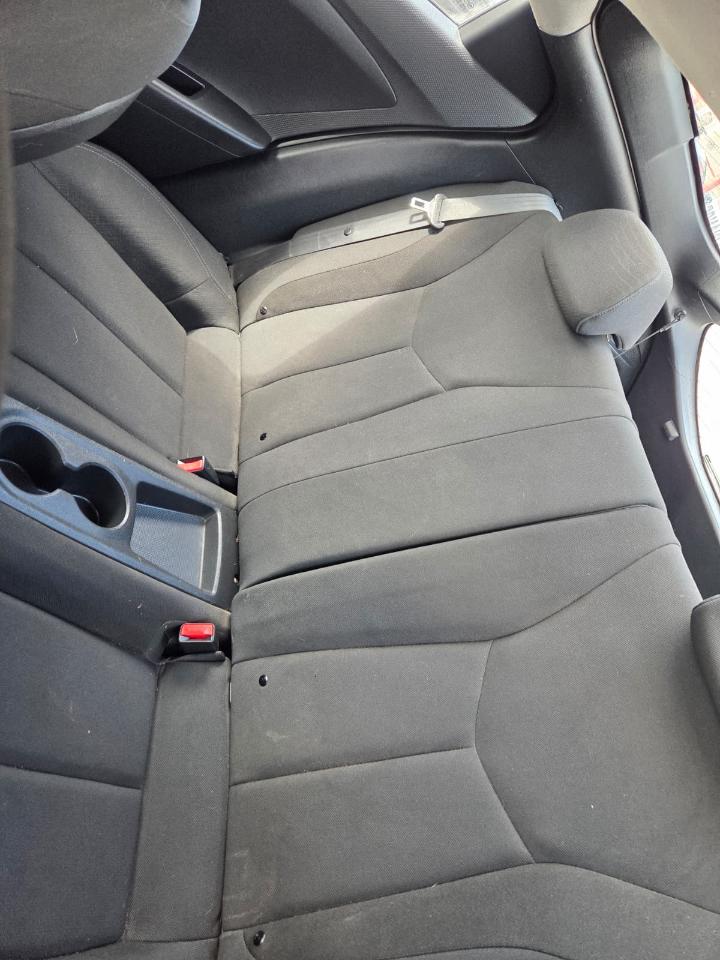 Hyundai Veloster  2014