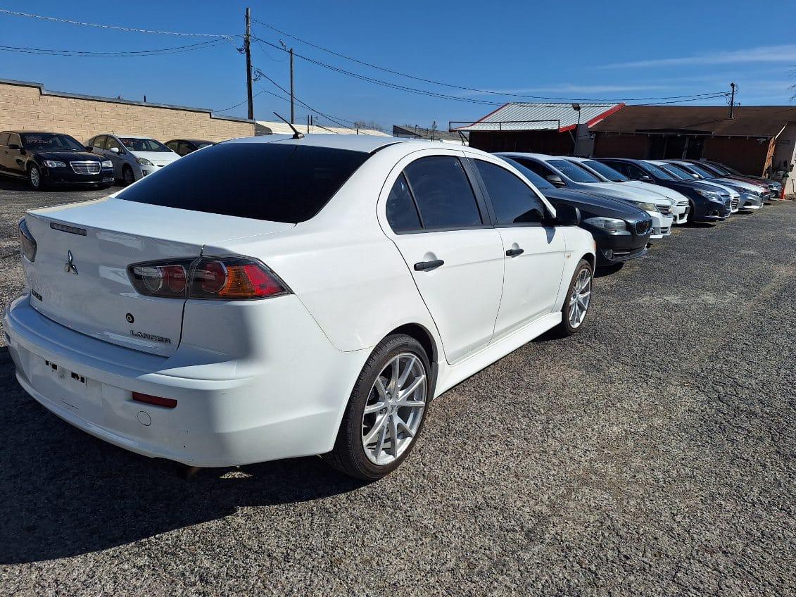 Mitsubishi Lancer  2012