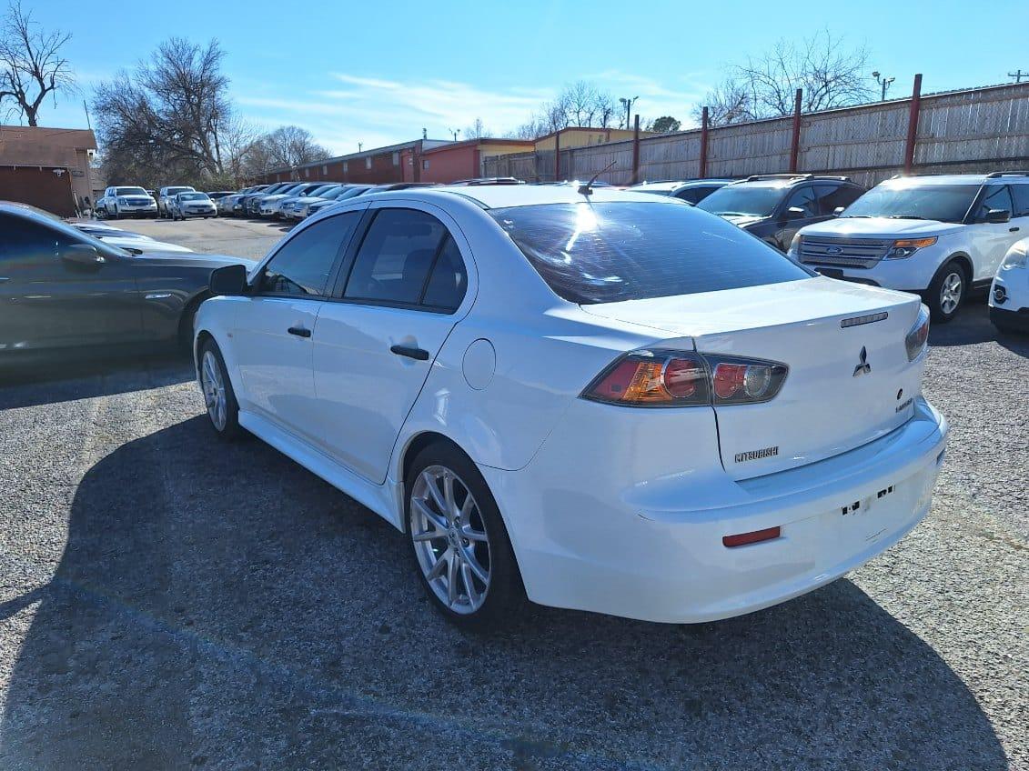 Mitsubishi Lancer  2012