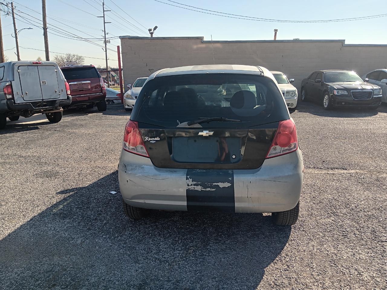 Chevrolet Aveo  2004