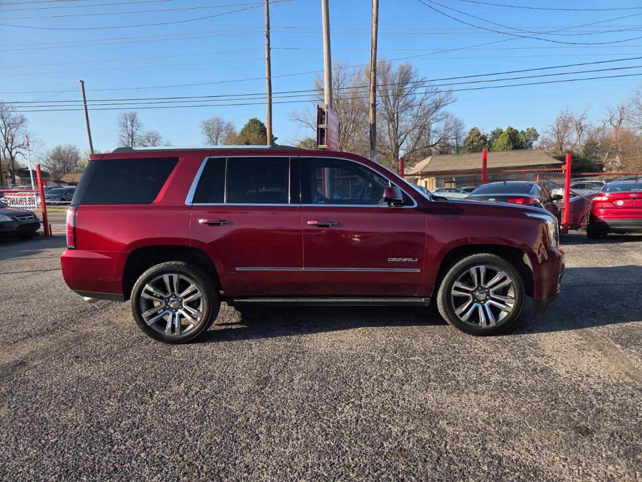 GMC Yukon Denali  2017
