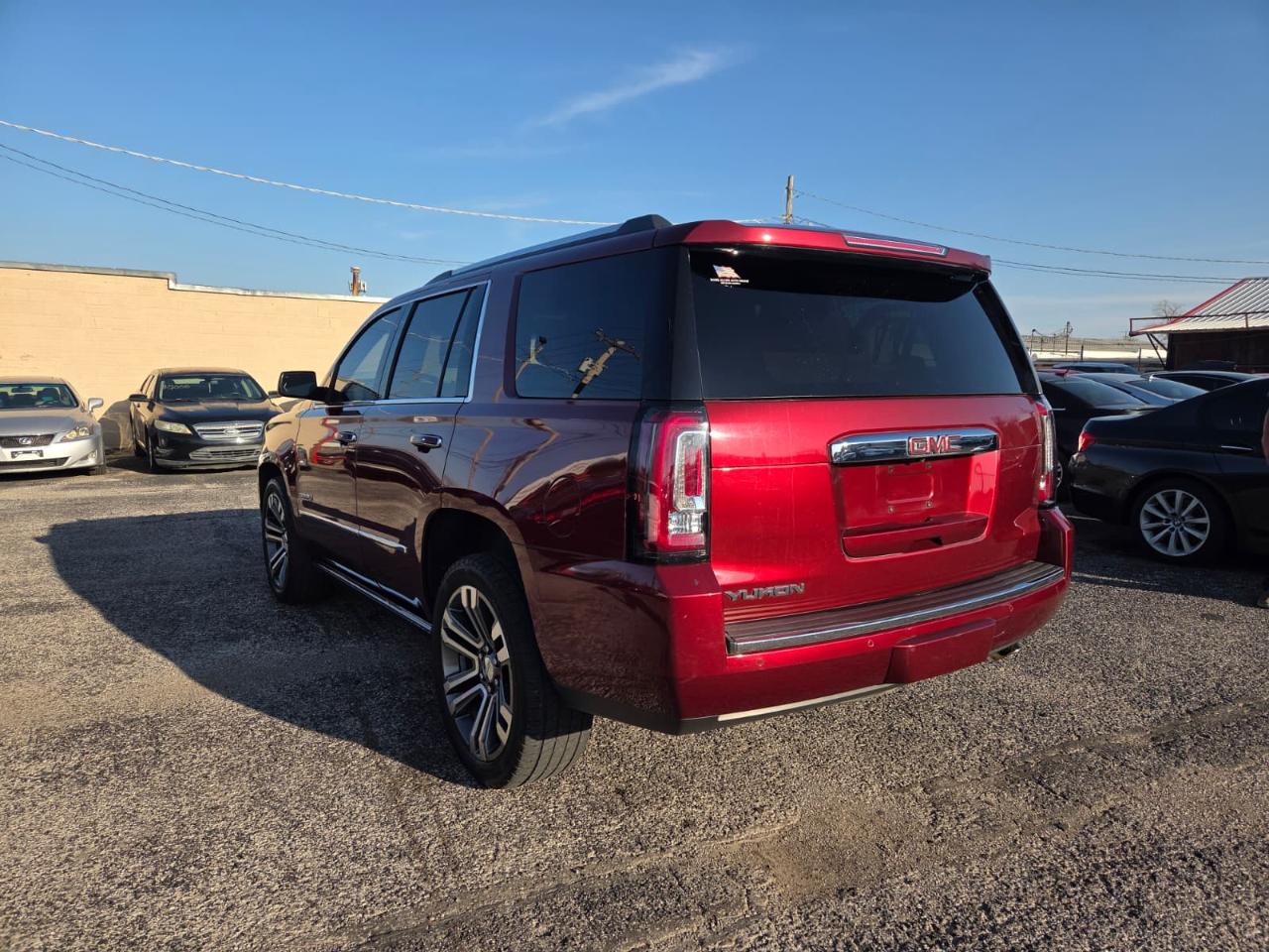 GMC Yukon Denali  2017