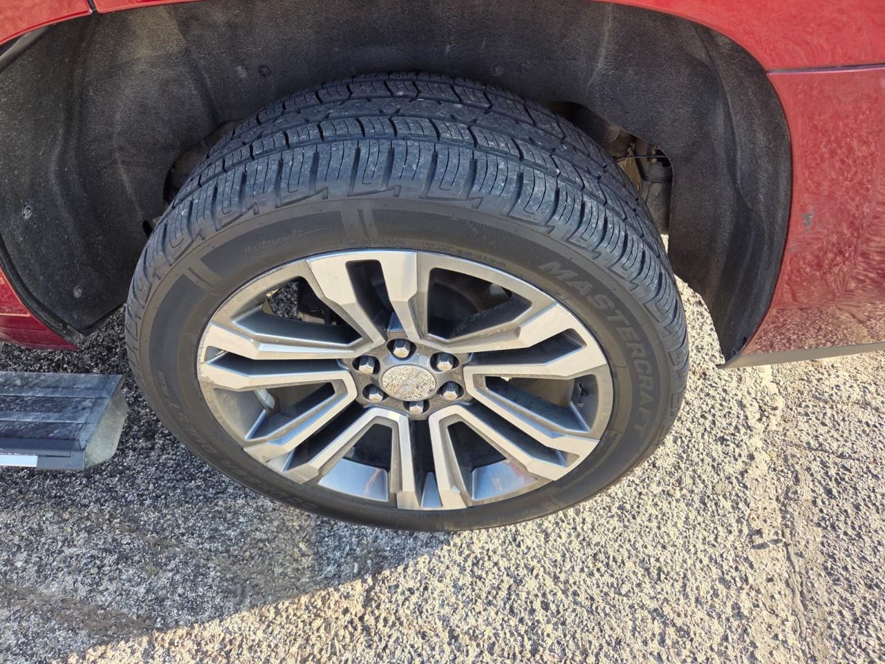 GMC Yukon Denali  2017