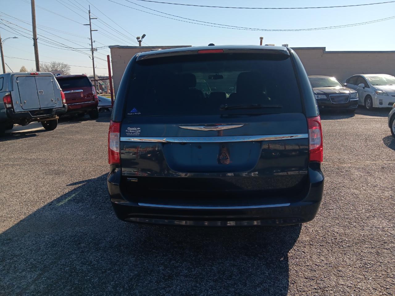Chrysler Town & Country Touring 2014
