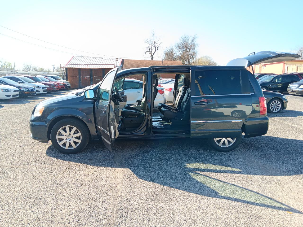 Chrysler Town & Country Touring 2014