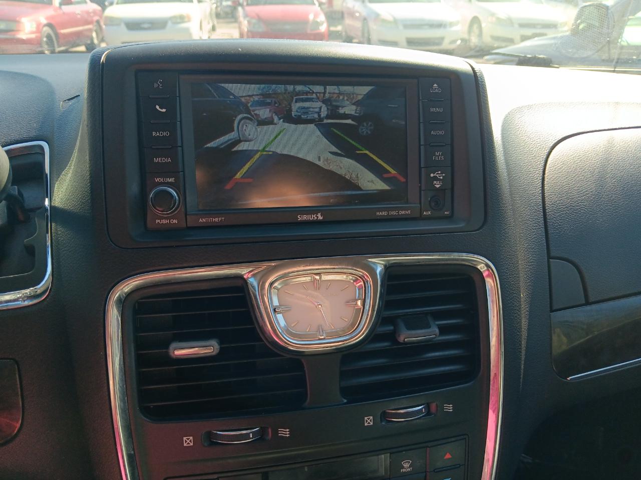 Chrysler Town & Country Touring 2014