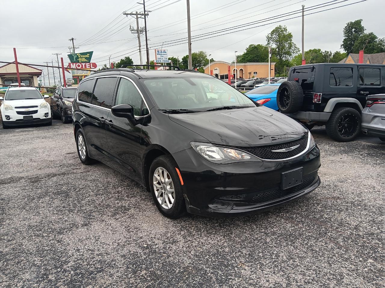 Chrysler Voyager  2021