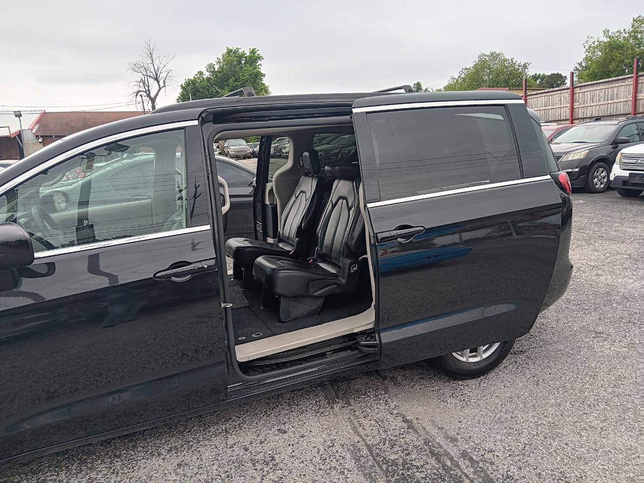 Chrysler Voyager  2021