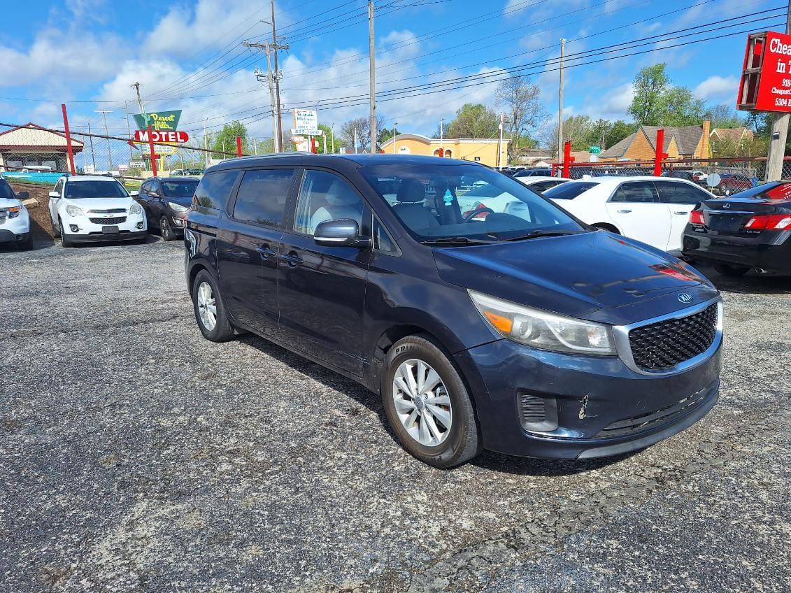 Kia Sedona LX 2015