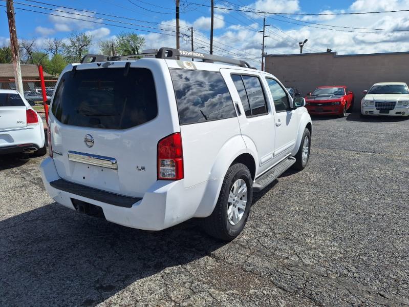 Nissan Pathfinder S 2006