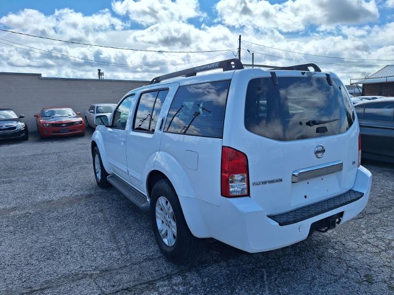 Nissan Pathfinder S 2006