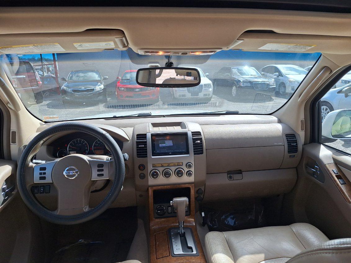 Nissan Pathfinder S 2006
