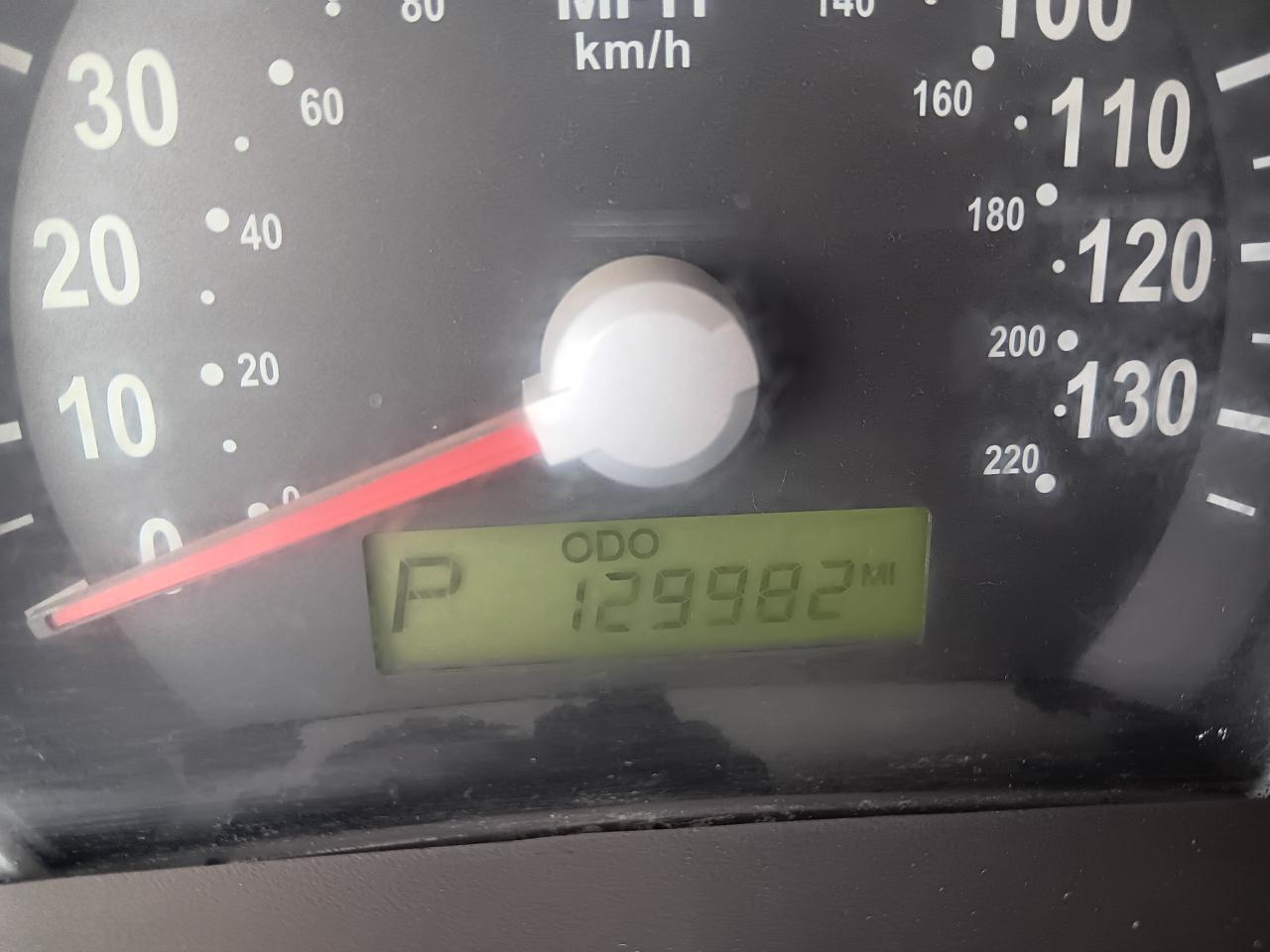 Kia Sedona  2008