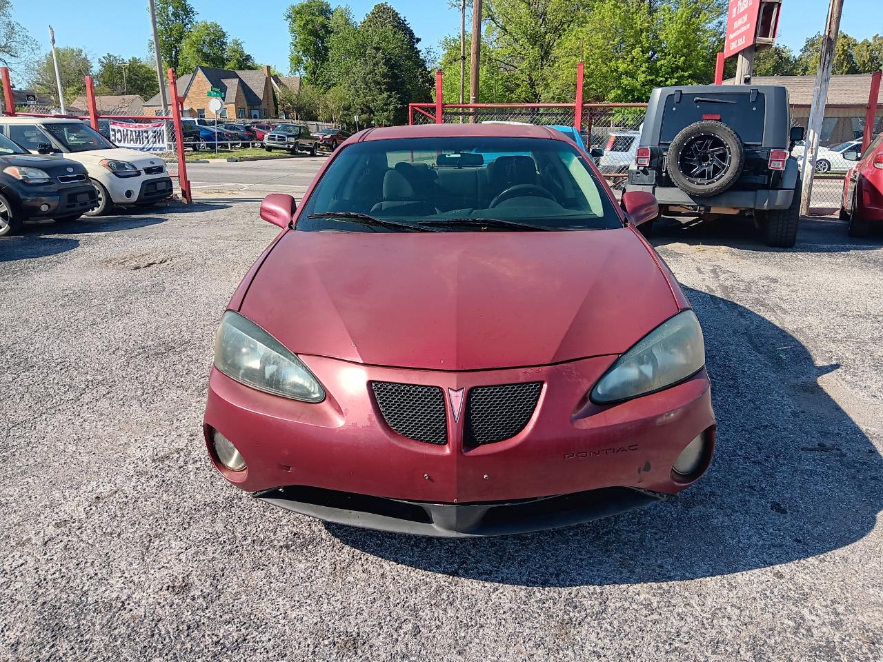 Pontiac Grand Prix Base 2006