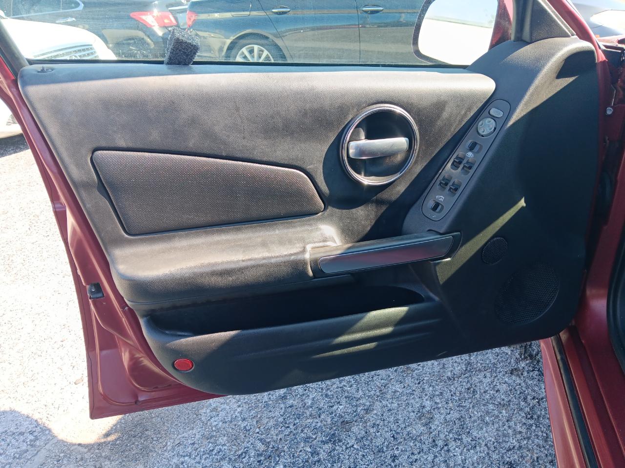 Pontiac Grand Prix Base 2006