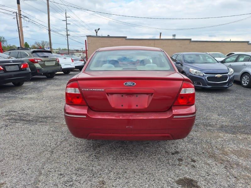 Ford Five Hundred SE 2005