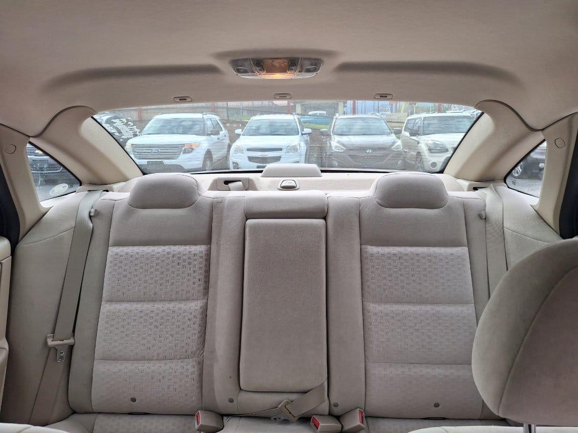 Ford Five Hundred SE 2005