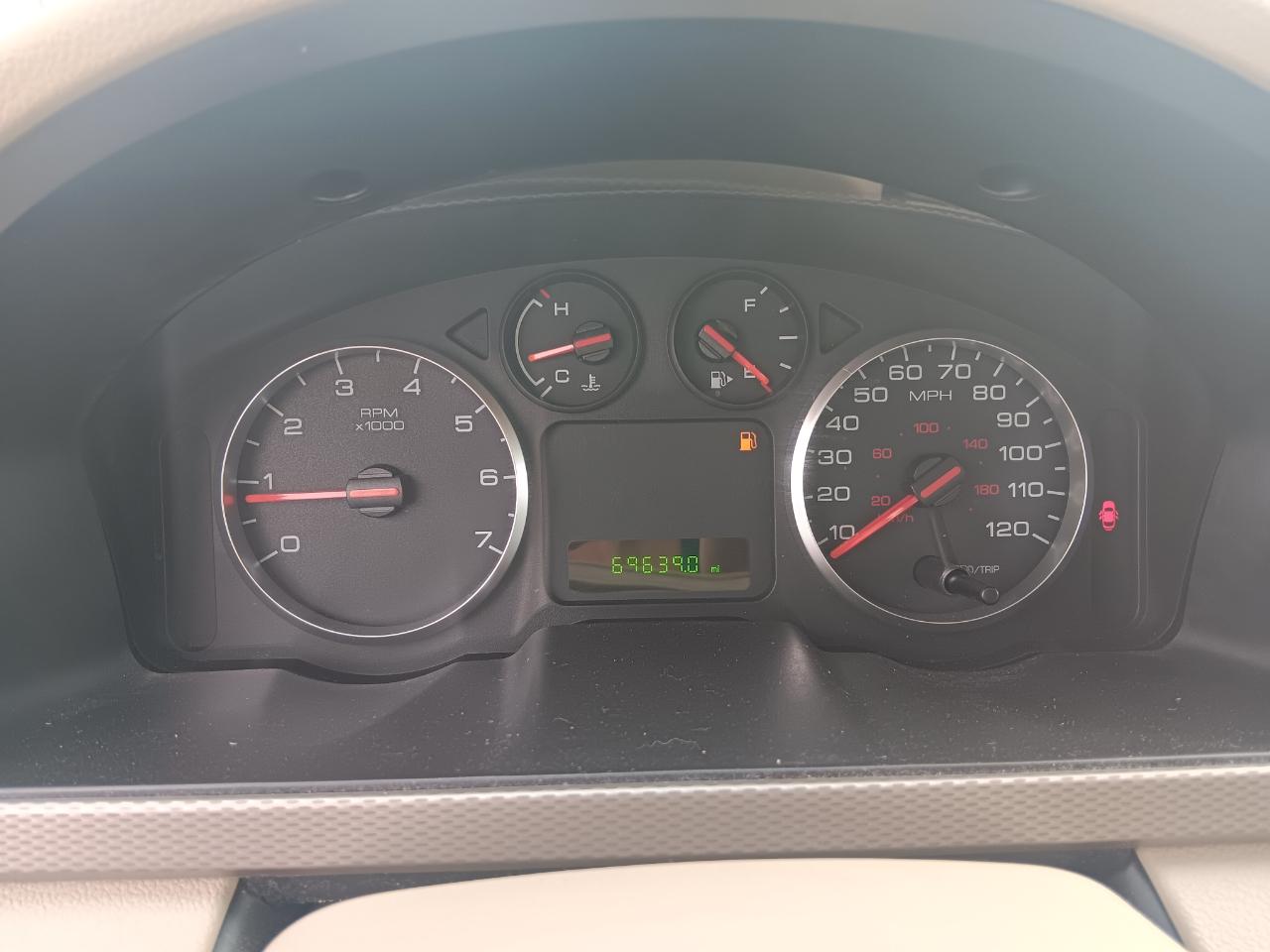 Ford Five Hundred SE 2005