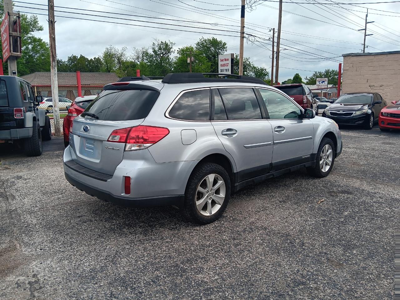 Subaru Outback  2013