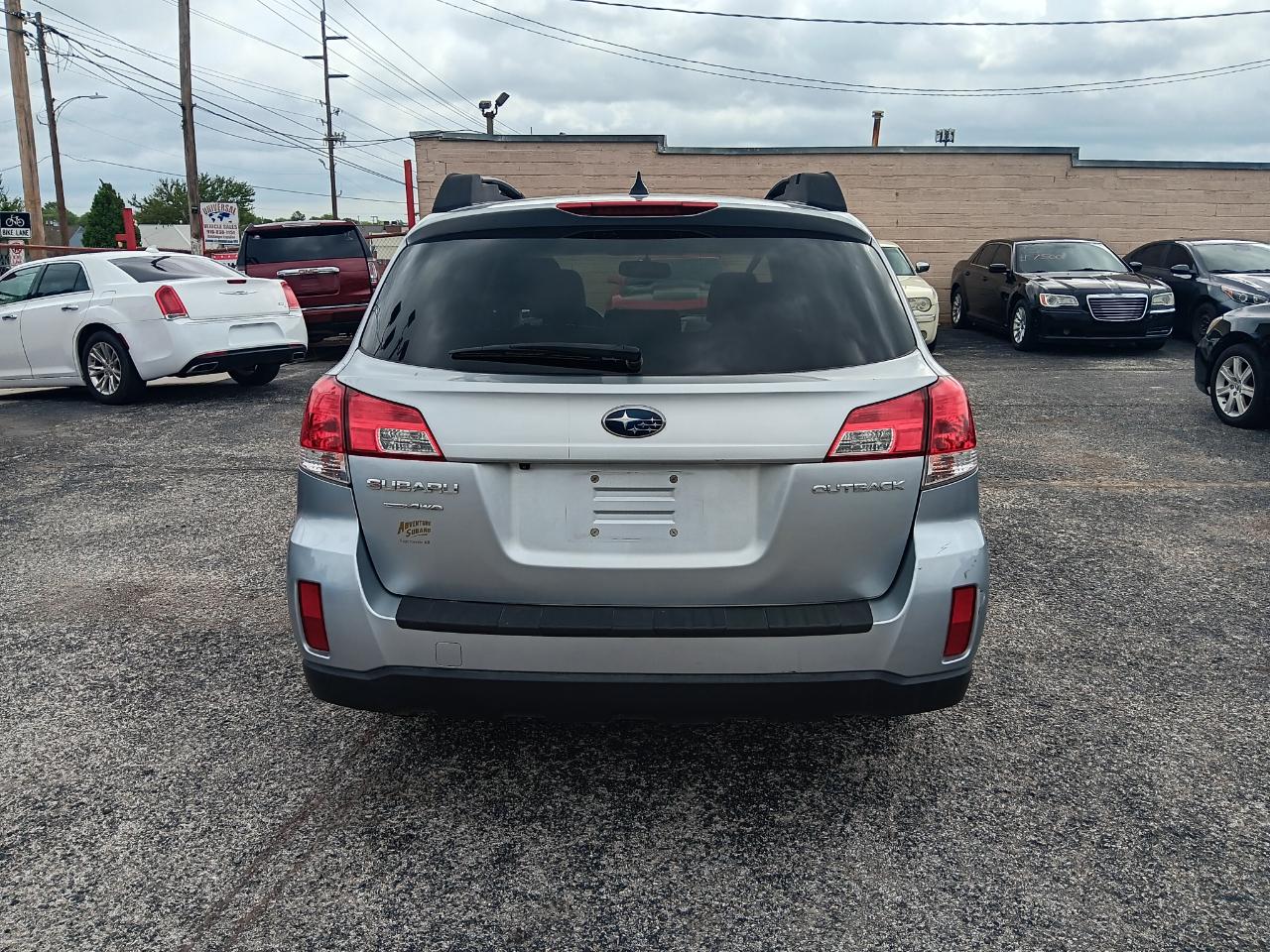 Subaru Outback  2013