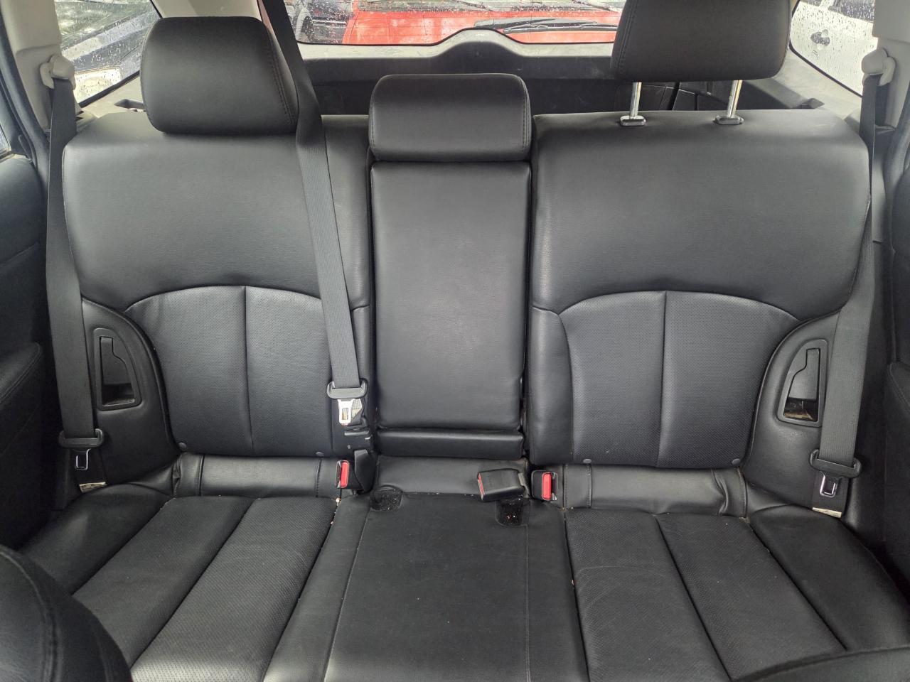 Subaru Outback  2013