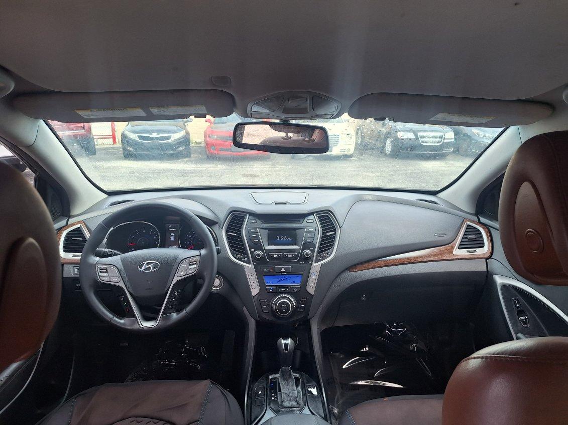 Hyundai Santa Fe  2013