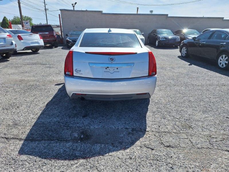 Cadillac CTS 3.0L Luxury 2011