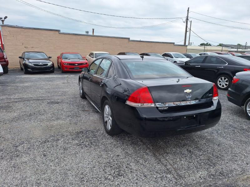 Chevrolet Impala LS 2011