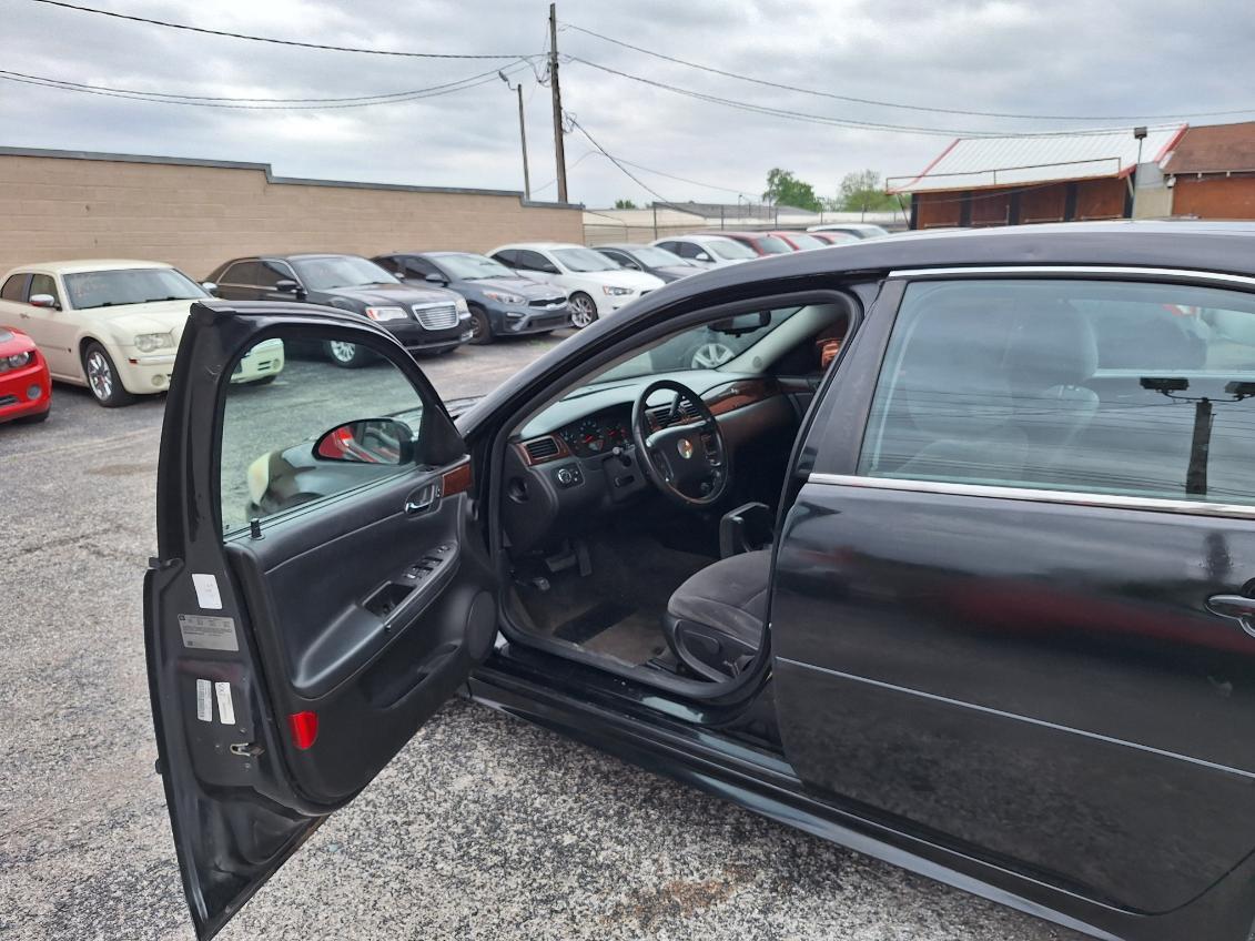 Chevrolet Impala LS 2011