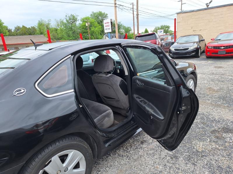 Chevrolet Impala LS 2011