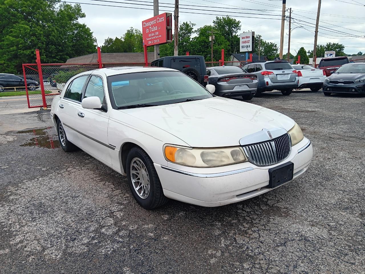 Lincoln Town Car  2000