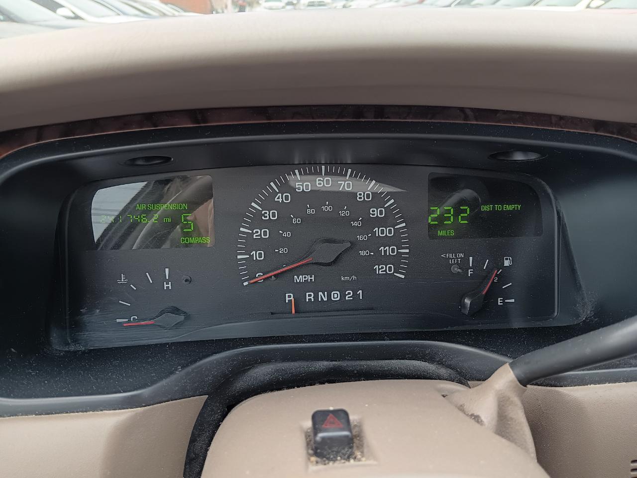 Lincoln Town Car  2000