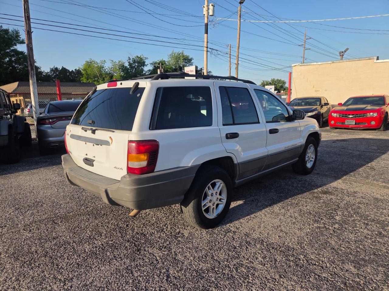 Jeep Grand Cherokee Laredo 2004
