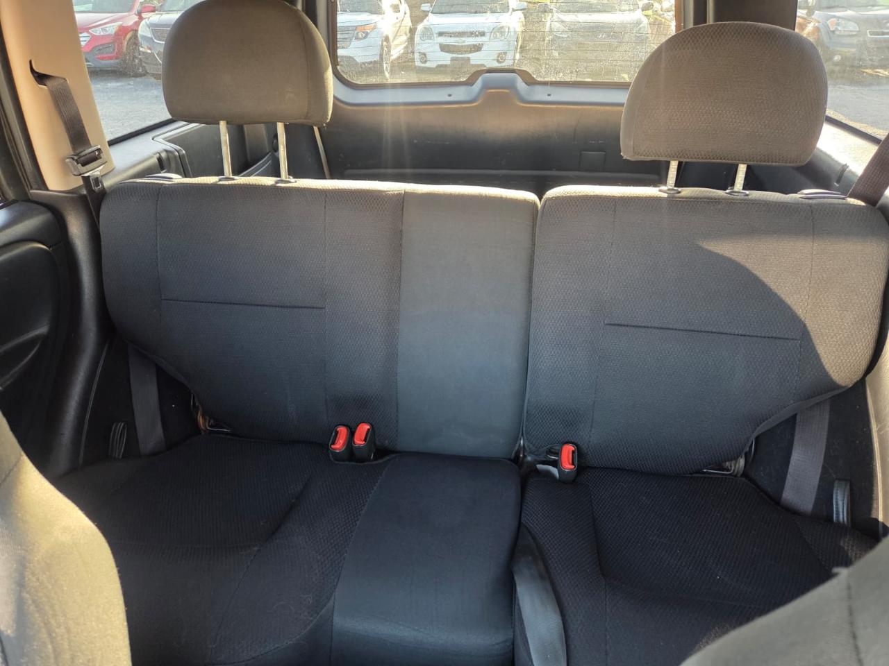 Jeep Grand Cherokee Laredo 2004