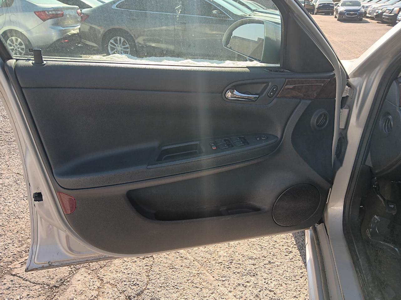 Chevrolet Impala  2011
