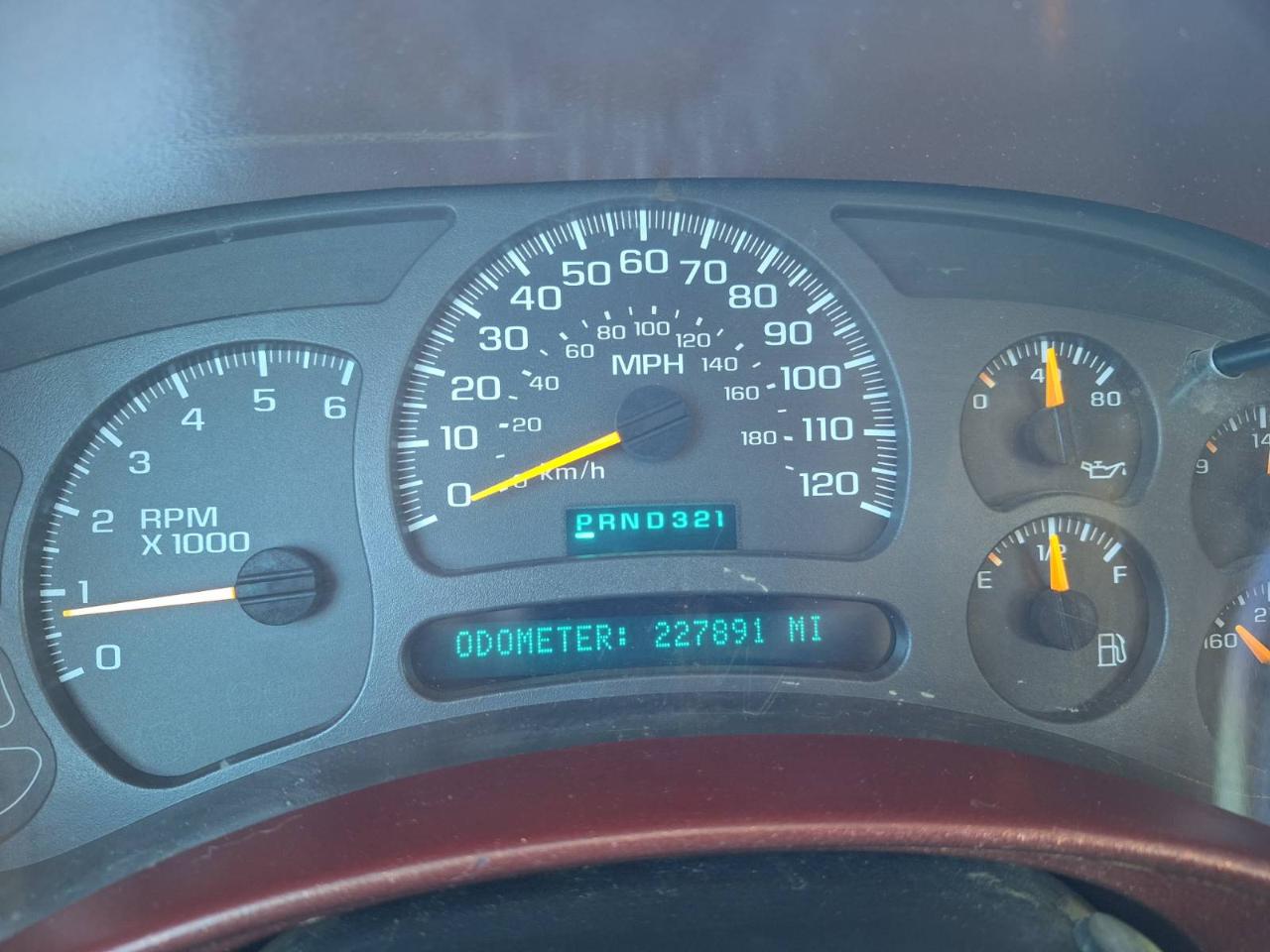 GMC Yukon  2003