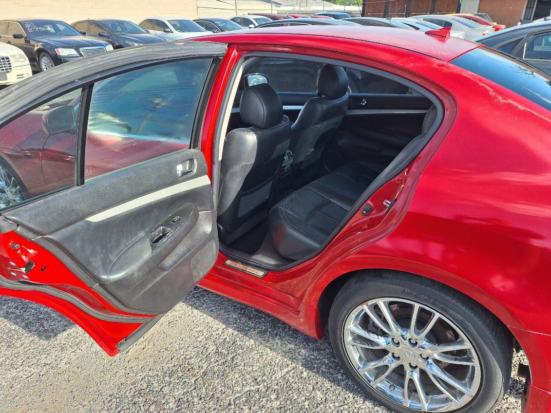 Infiniti G35  2007
